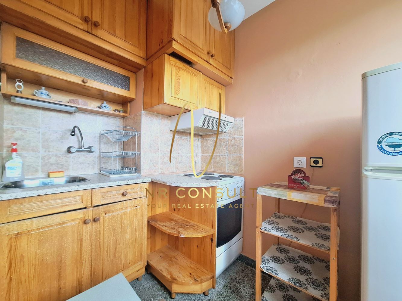 For Rent bright 2 bedroom apartment in Strelbishte district, Cherven rose Str.! -0