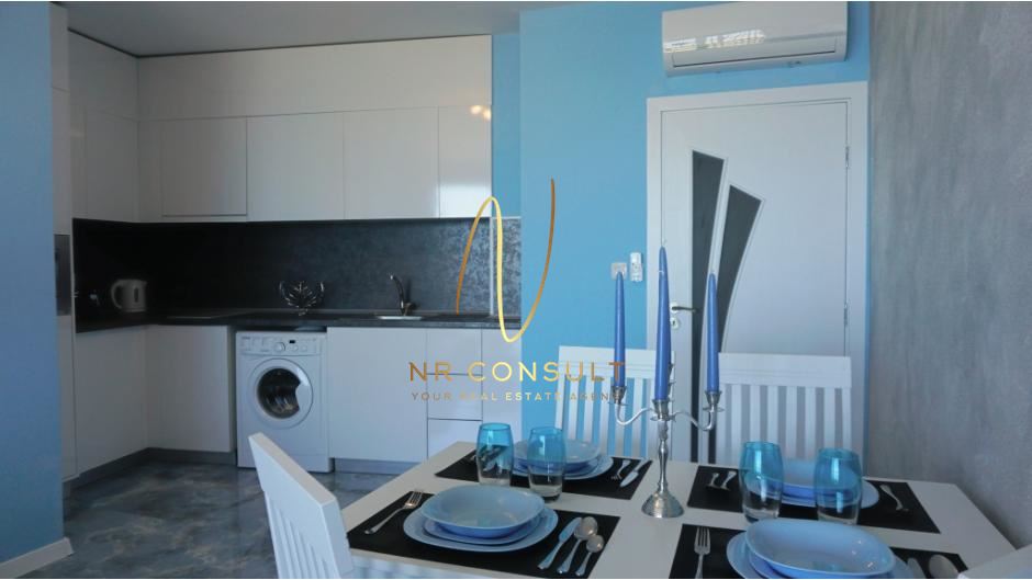Luxury summer apartment on the first line of the beach in Obzor! -0