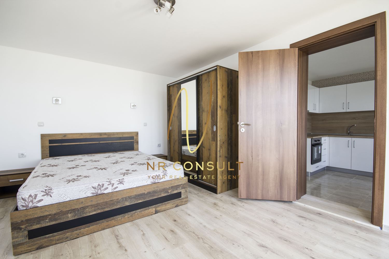 Spacious 2-bedroom apartment for sale with amazing panorama to the sea in Byala - 0
