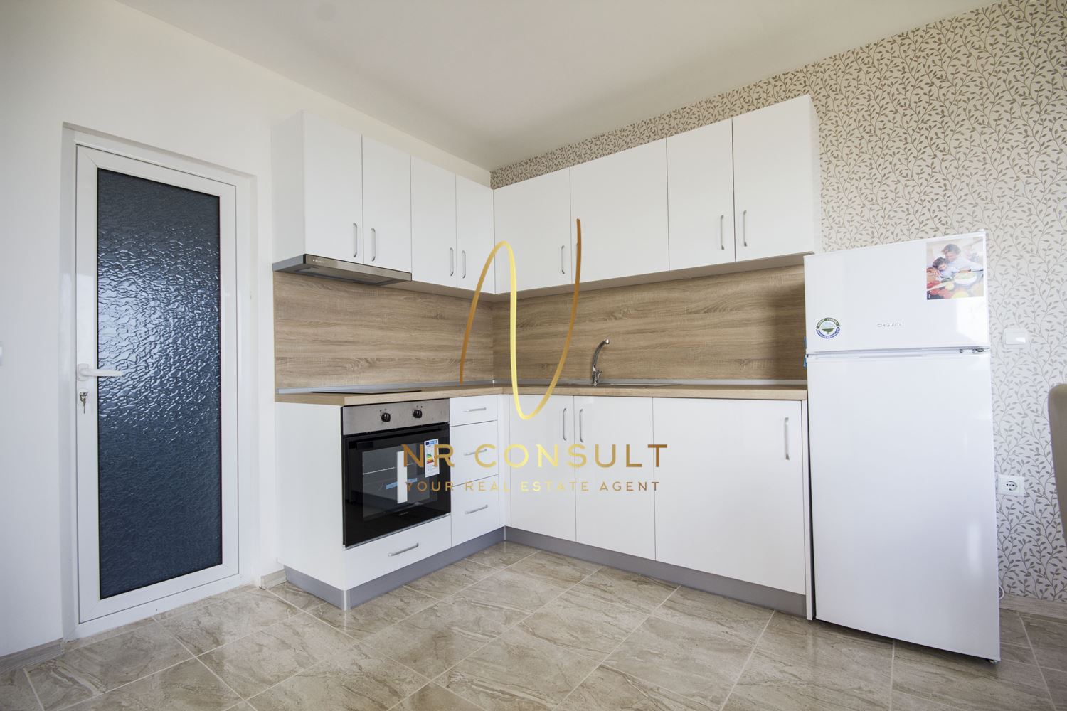 Spacious 2-bedroom apartment for sale with amazing panorama to the sea in Byala - 0
