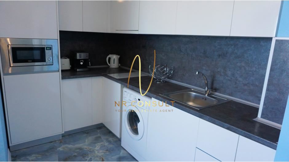 Luxury summer apartment on the first line of the beach in Obzor! -0