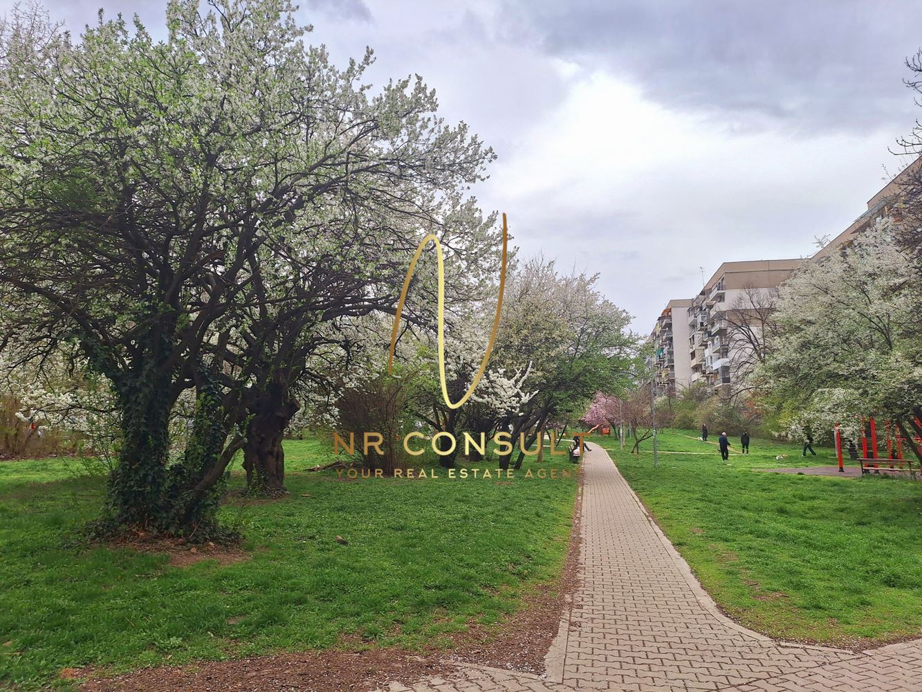 For rent modern 2-bedroom apartment in Dianabad, top location near the subway and with panoramic view! -0