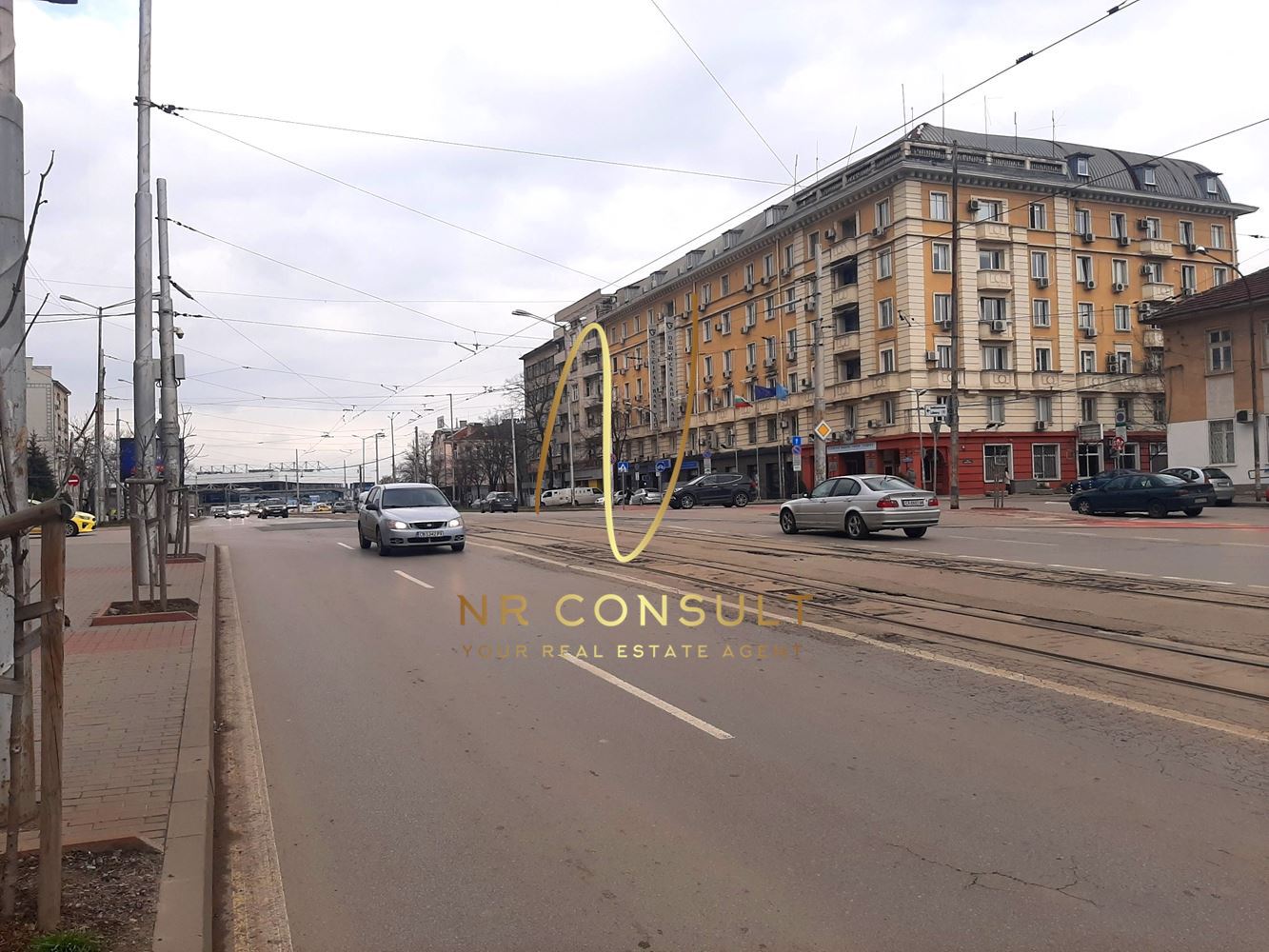 Excellent investment property on Maria Luisa Boulevard! -0