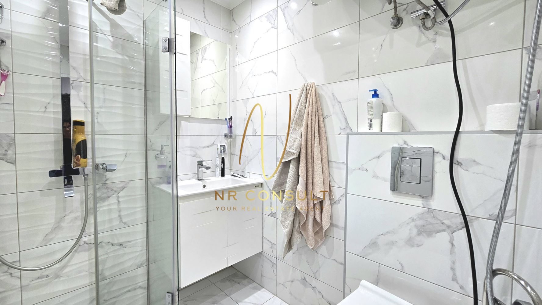 TOP FAMILY HOME! 3 bedrooms + large separate kitchen in the Moderno Predgradie residential area!