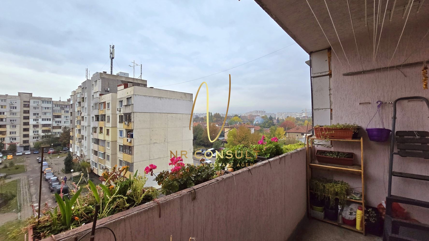 TOP FAMILY HOME! 3 bedrooms + large separate kitchen in the Moderno Predgradie residential area!