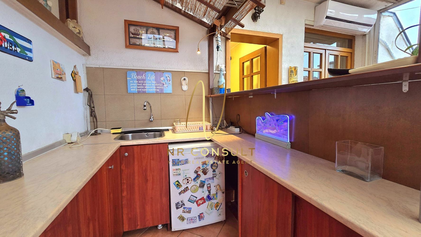 Spacious 4-Bedroom Duplex for Rent in Lagera, Sofia – Just 200m from Krasno Selo Metro Station!