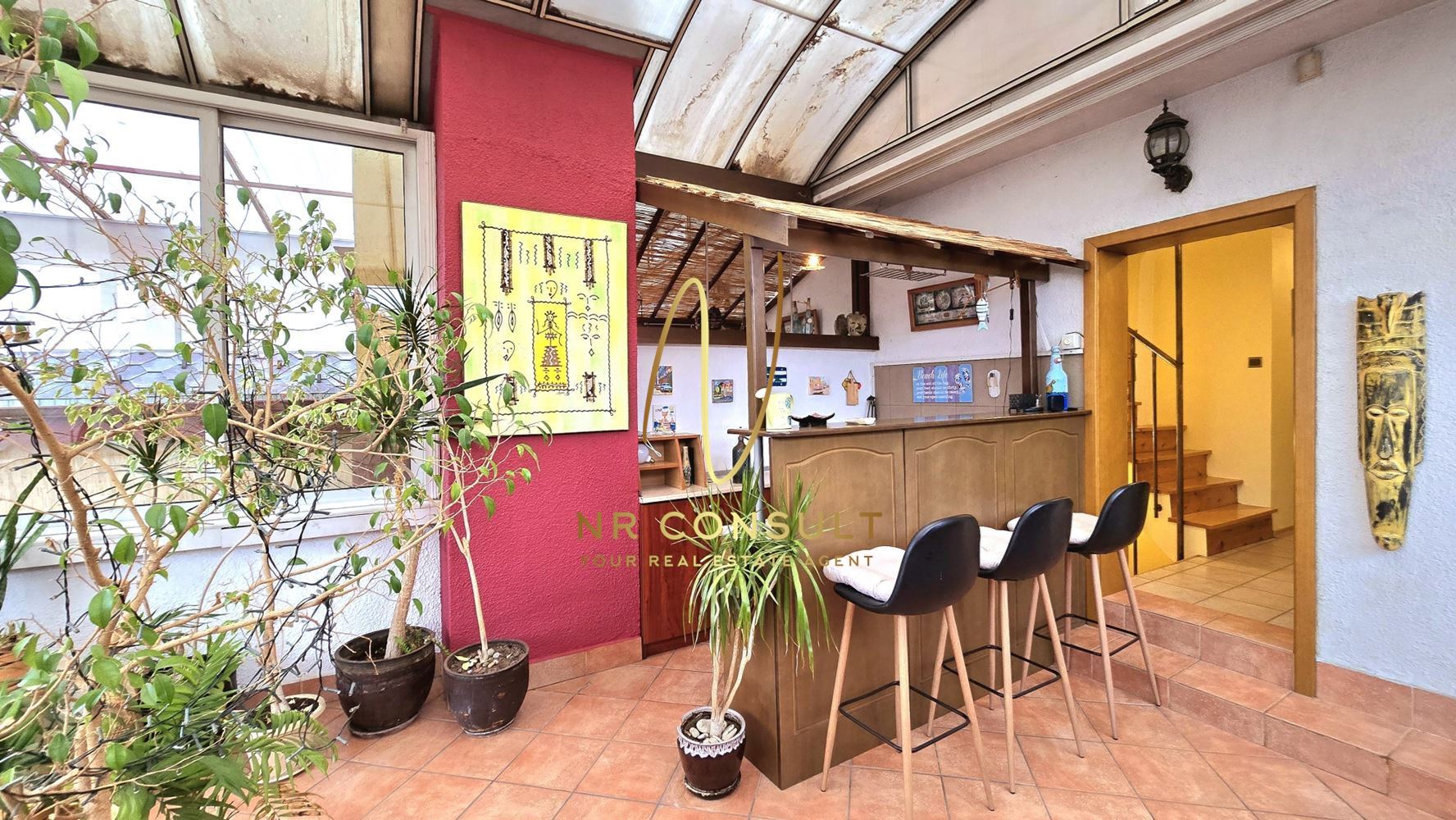 PRIVATE ROOM in an artistic maisonette in the Lagera district near Krasno Selo metro station! - 0