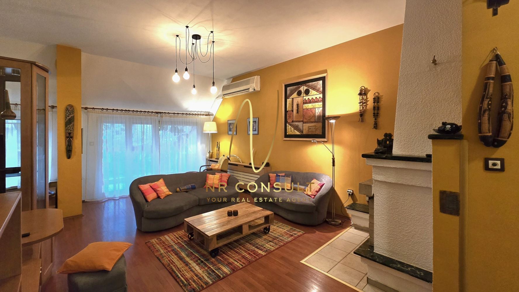 Spacious 4-Bedroom Duplex for Rent in Lagera, Sofia – Just 200m from Krasno Selo Metro Station!