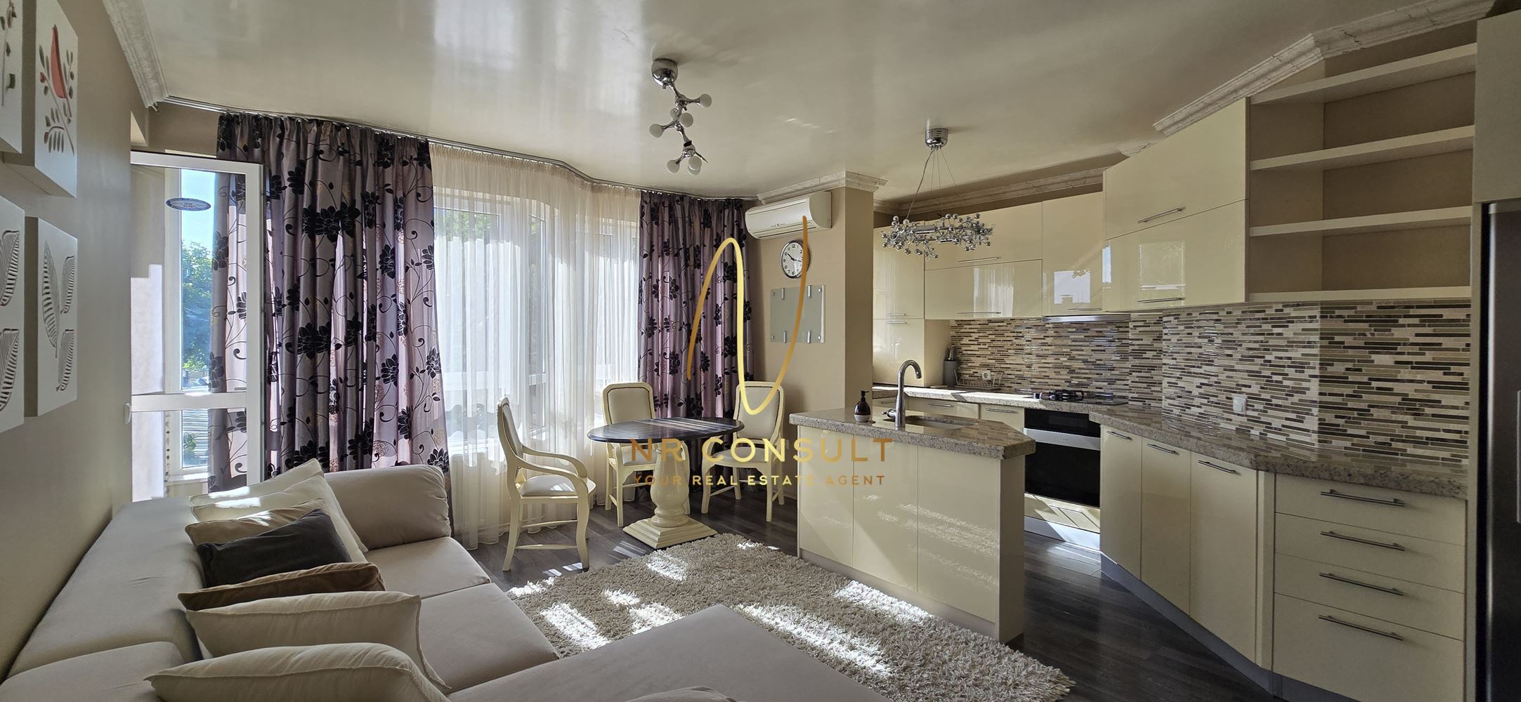 Елегантен 3-стаен апартамент за ценителите на добрия вкус до бул. България! - 0