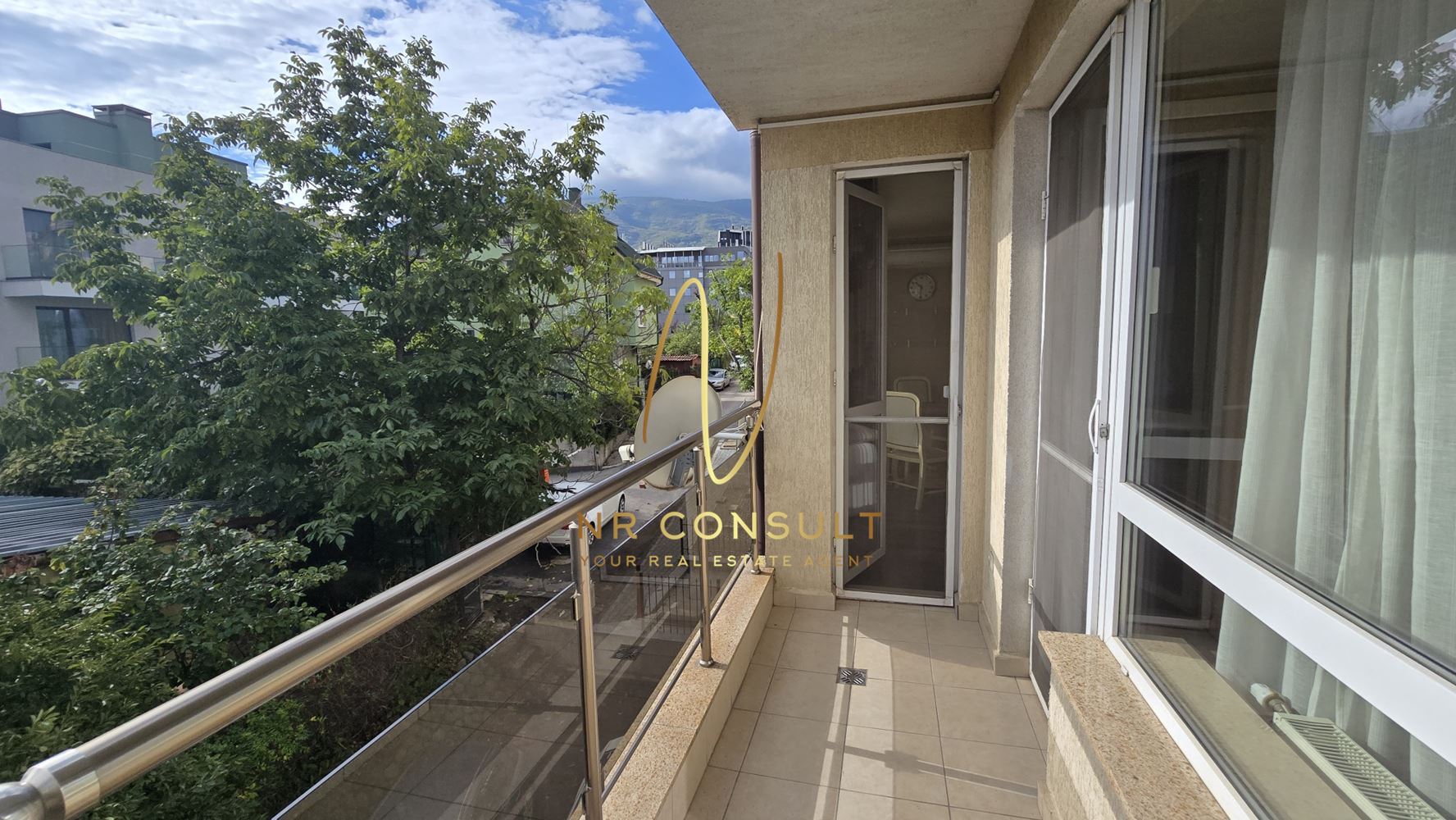 Елегантен 3-стаен апартамент за ценителите на добрия вкус до бул. България! - 0