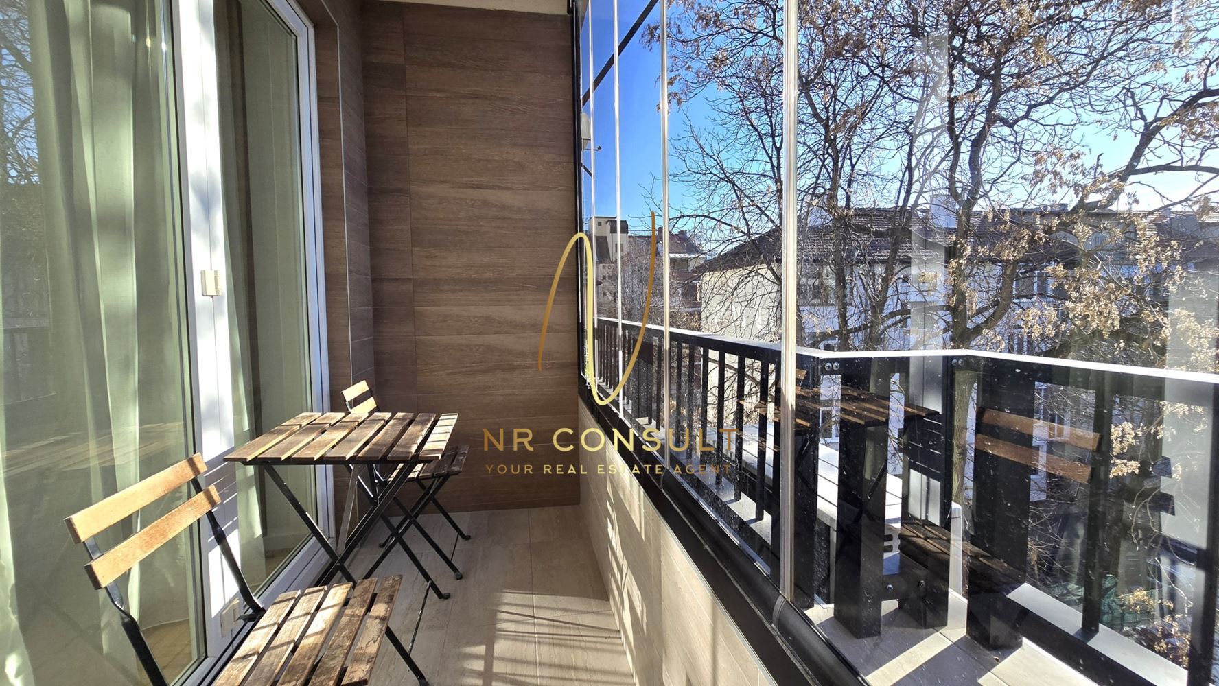 Стил и уют в сърцето на София – 2-стаен апартамент, близо до Софийския Университет! - 0