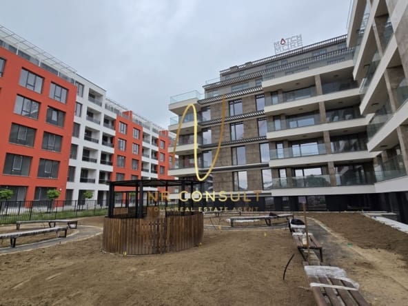 Модерен дом с усещане за комфорт и спокойствие в Prima Residence! - 0